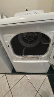 Enjoy Games at Designer 3BR w Fenced Backyard - San Antonio - 9