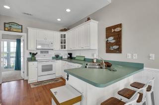 3950 Island Drive - 8