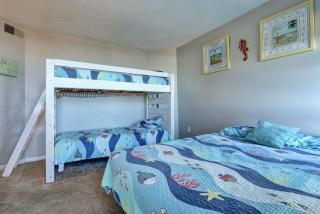 St Regis 1111 - 6