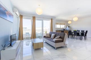 Palm 46 - Near The Promenade - Private Balcony by QuickTrips - St Paul's Bay - 0