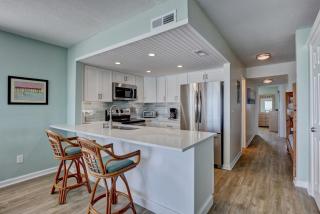 Surf Condos 121 - Beach Break - 8