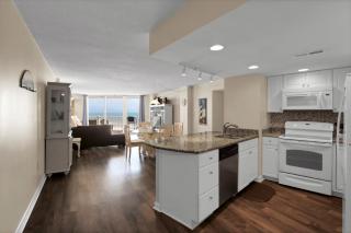 St Regis 2207 - 7