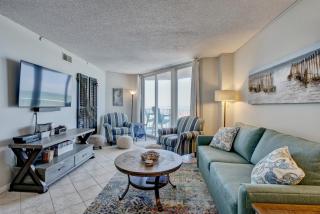 St Regis 3513 - 7