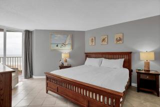 St Regis 1410 - 6