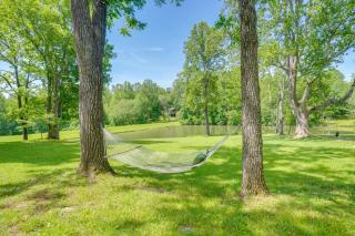 Getaway with Lake Views near Wintergreen Resort! - Nellysford - 8