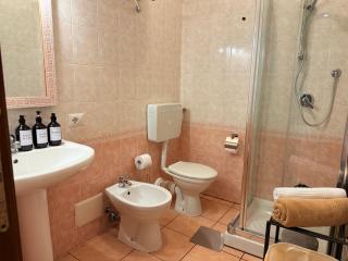 Luxury 5BR , 4BA Penthouse In the City Center - Cagliari - 4