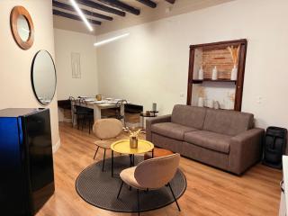 Luxury 5BR , 4BA Penthouse In the City Center - Cagliari - 0