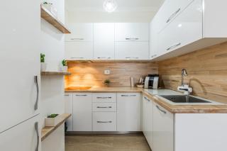 Peaceful Condo in City Center - Durazzo - 4