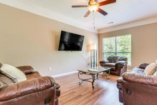 11 Mi to Dtwn Little Rock Home with Large Deck! - Mabelvale - 7