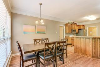 11 Mi to Dtwn Little Rock Home with Large Deck! - Mabelvale - 4