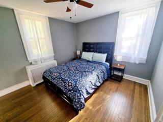 1 Bedroom 1 Bath Apartment In Melrose Park - - 4