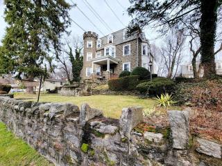 1 Bedroom 1 Bath Apartment In Melrose Park - - 9