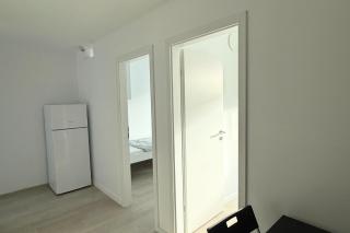 Living 21, Budget Apartment Dortmund, 2 Zimmer, 4 Betten, möbliert, einfache Ausstattung, ideal für Handwerker, Monteure - Dortmund - 1