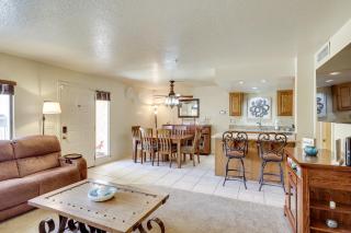 Island Condo with Pool Access in Lake Havasu City! - Lake Havasu City - 5