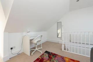 5 bed house in Medway sleeps 12 - Gillingham - 5