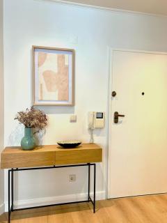 AD2 Renovated Charm in Prime Location with AC - Lissabon - 8