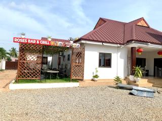 Excellent Roses Hotel - Sunyani - 0
