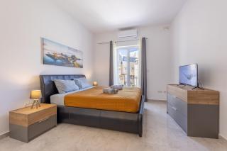 Seaside Serenity 5 - few mins walk to the beach by QuickTrips - Is-Sellum - 6