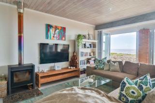 Lady Serenity - unwind in the hot tub - Kleinmond - 5