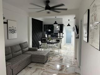 VSS Minimalista in Arecibo - Sleek and Serene Stay Near Beaches - 0