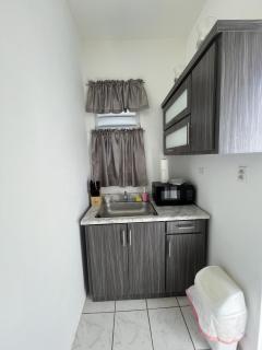 Surfer Steps Apartment - Aguadilla - 1