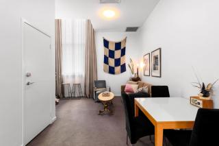 Elegance and heritage stay - CBD - 2