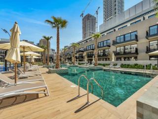 Brand New Luxury Apartment in JVC with Padel Court - 6