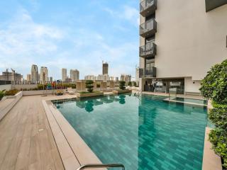 NEW Luxury 2 Bed in Belgravia Heights in JVC - 6