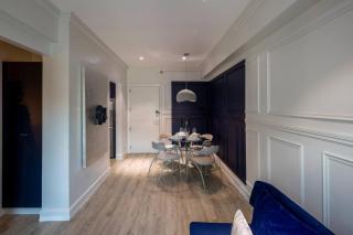 BGC Designer Pad Near Shops Dining Nightlife - Manila - 9