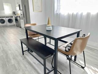 Center Miami Designer Home 3 BR sleeps 9 - 3