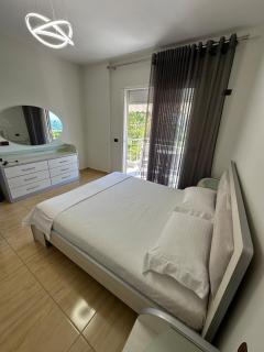 Seaside Apartment, Balcony View - Polisi i Vogël - 1
