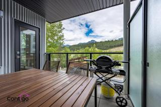 Cosmos Getaway, Mountain Views, AirCon, BBQ, King Bed - 7