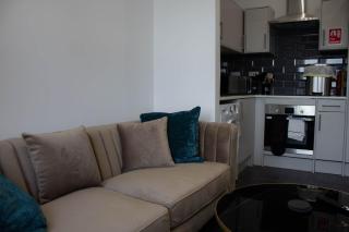 Fabulous Compact 1 Bedroom Apartment in Bradford - Bradford - 2