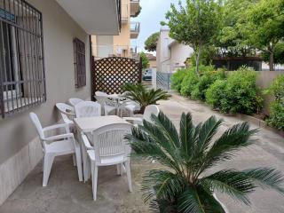 CV008 - Cervia, trilocale ristrutturato con aria condizionata sul lungomare - Cervia - 3