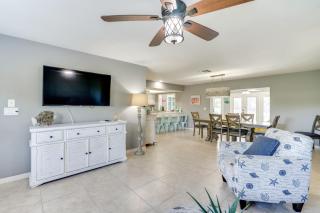 8 Mi to Fort Myers Beach Poolside Paradise! - Fort Myers - 6