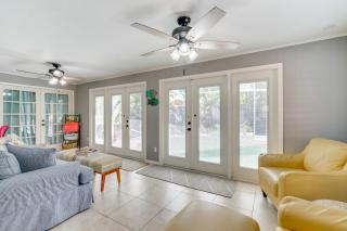 8 Mi to Fort Myers Beach Poolside Paradise! - Fort Myers - 1