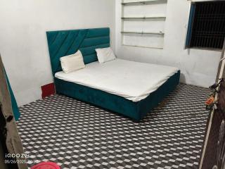Family Inn Guest House - Jāmb - 1