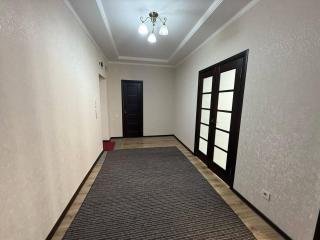 Podium studio apartment near Bishkek Park - Bishkek - 3