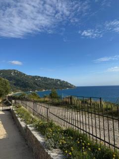 Agrilia Horizon I by Agrilia Studios - Agios Georgios Pagon - 4
