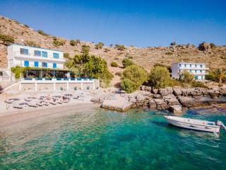 Finikas Resort Sfakia - Seaside Rooms - Lutró - 3