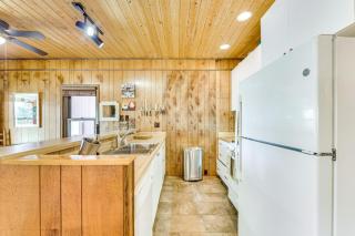 Less Than half Mi to Angel Fire Resort Dog-Friendly Condo! - Angel Fire - 5
