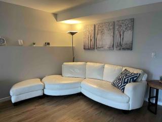 2 Bedroom & 1 Bathroom Great Vancouver - Surrey - 5