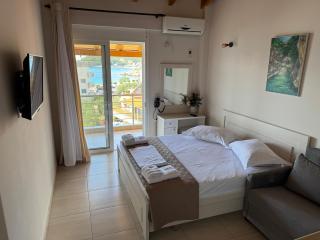 George Hotel Rooms&Suites - Himare - 2