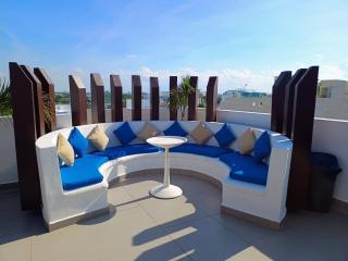 Sunset Rooftop w pool Apartment close 5ta av Beach - Playa del Carmen - 3