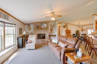 Tallman Lake Access Family-Friendly Home with Dock! - Fountain - 7