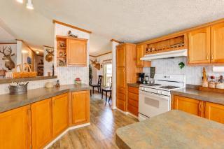 Tallman Lake Access Family-Friendly Home with Dock! - Fountain - 3