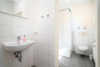 Seaside House - Ferienhaus mit privatem Bootsanleger, Terrasse und Wellness-Komfort direkt am Wasser - 2