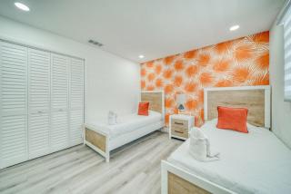 Kids-Friendly Central Cape Coral Gem! Heated Pool & Spa - 9