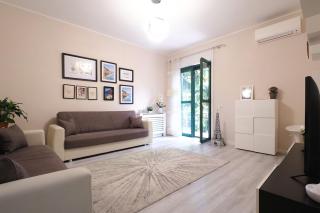 Melody's House - Como - 1