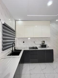Orchard Apartments - Mama - 1